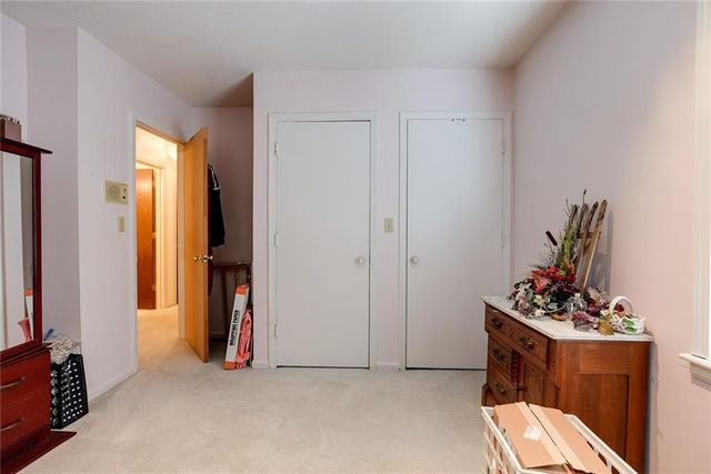1008 17th Street, Blue Springs, MO 64015