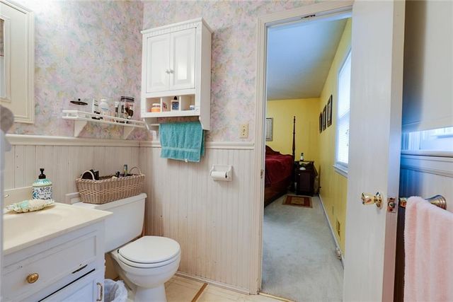 1008 17th Street, Blue Springs, MO 64015