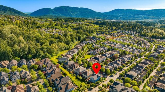 2496 33rd Avenue NE, Issaquah, WA 98029