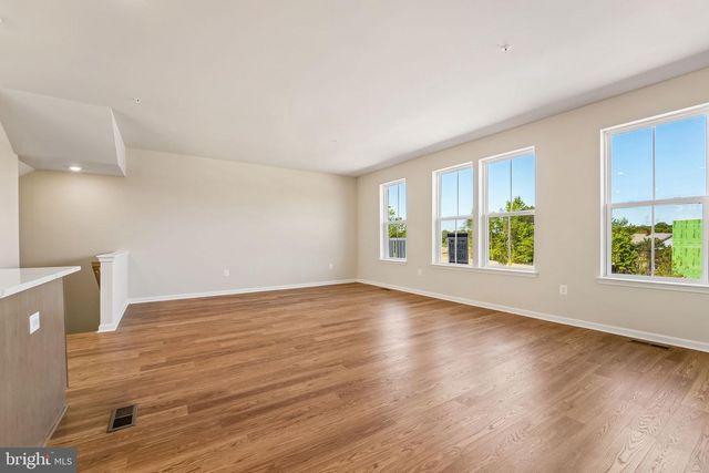 12103 SPIRIT AVE, Laurel, MD 20708