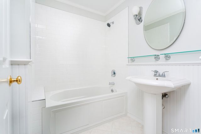 42 Woodledge Road, Stamford, CT 06907