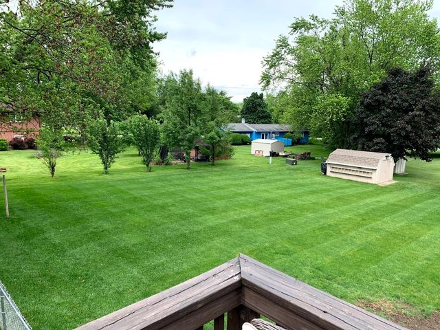 18864 Pioneer Street, Bloomington, IL 61705