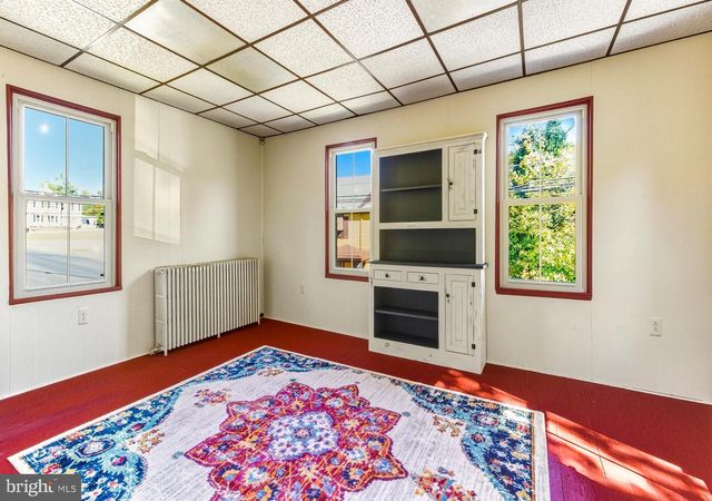 14 N MAIN ST, Mullica Hill, NJ 08062