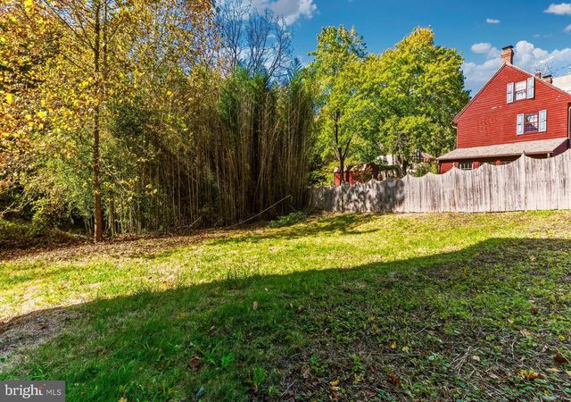 14 N MAIN ST, Mullica Hill, NJ 08062