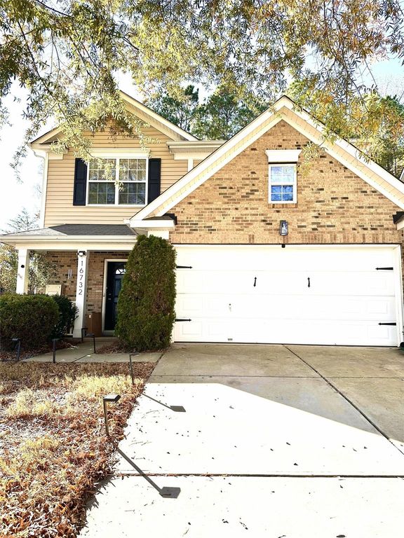 16732 Prairie Falcon Lane, Charlotte, NC 28278