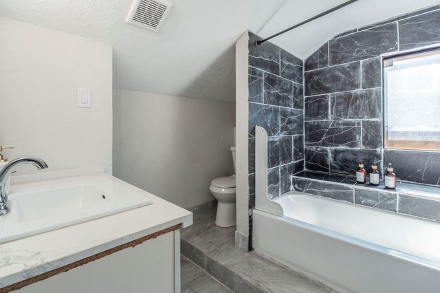 2613 & 2615 Isabella Street, Houston, TX 77004