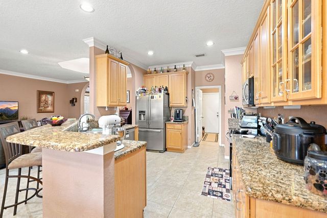 8680 GOLD CAY, West Palm Beach, FL 33411