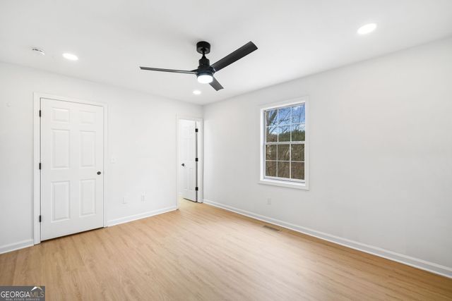 109 Brookside Court, Dallas, GA 30132