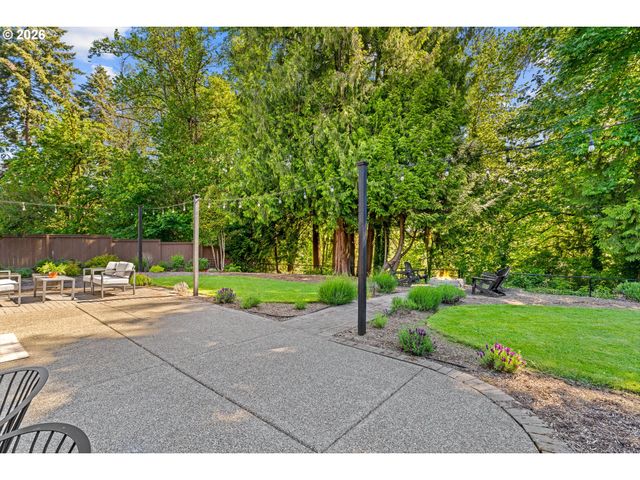 706 Se 47TH Ave, Hillsboro, OR 97123