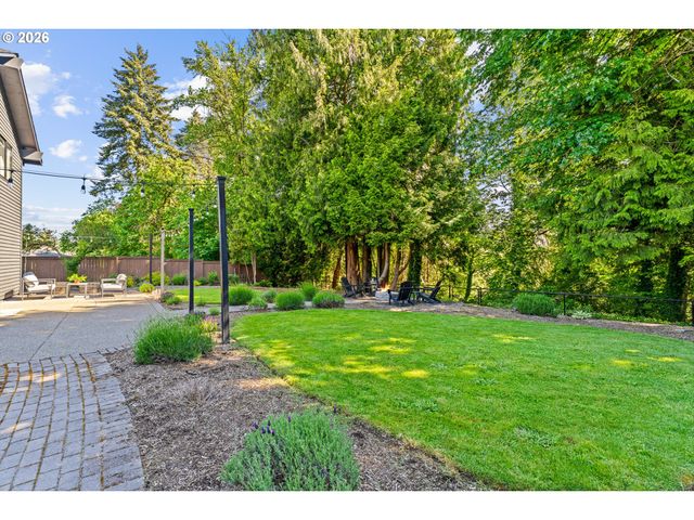 706 Se 47TH Ave, Hillsboro, OR 97123