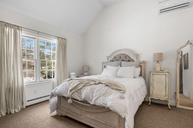 16 Newtown Road, Sandwich, MA 02563