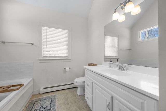 16 Newtown Road, Sandwich, MA 02563