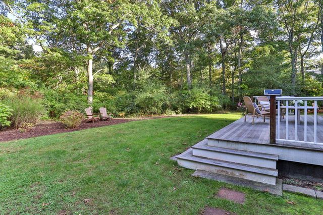16 Newtown Road, Sandwich, MA 02563