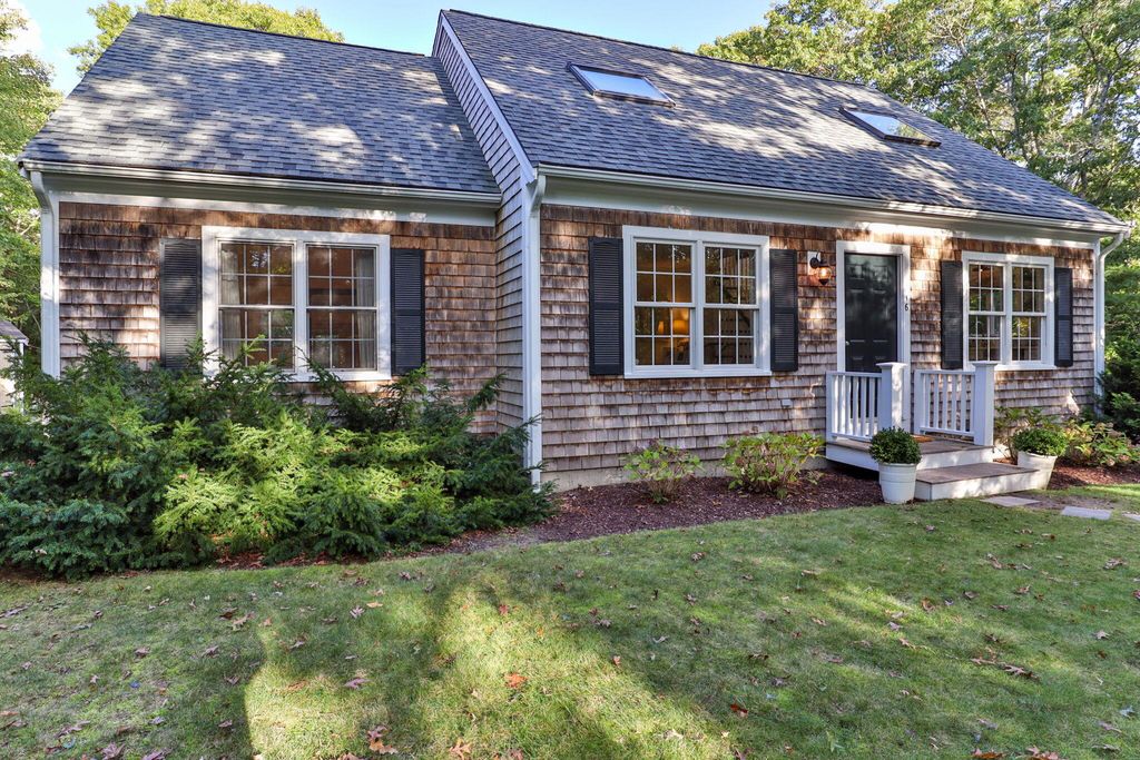 16 Newtown Road, Sandwich, MA 02563