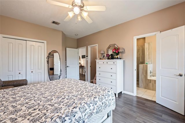 3727 Nichols Avenue, Dickinson, TX 77539