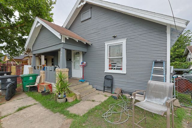 702 72nd Street, Houston, TX 77011