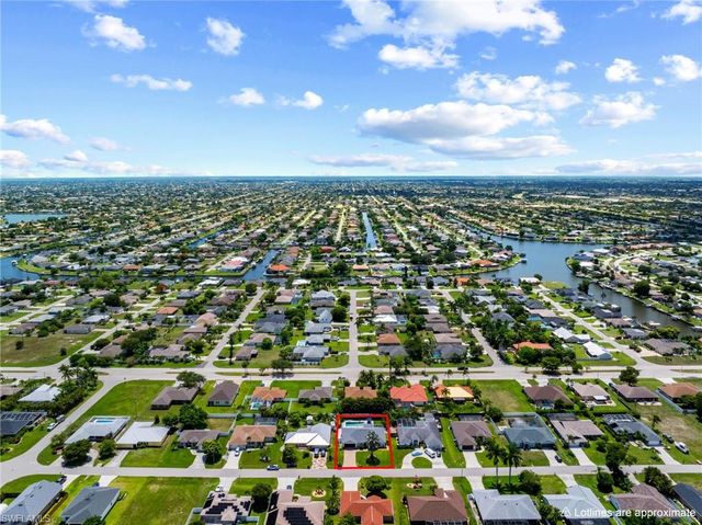 2914 SE 8th AVE, Cape Coral, FL 33904