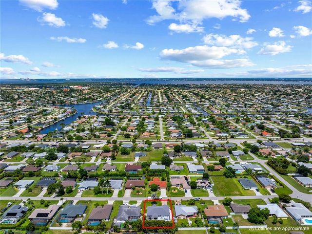 2914 SE 8th AVE, Cape Coral, FL 33904