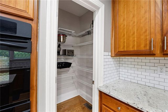 227 Oakwind Point, Acworth, GA 30101