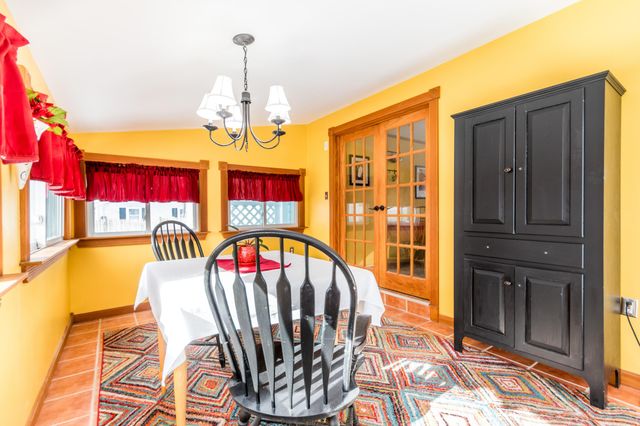 58 Maple Street, Buzzards Bay, MA 02532