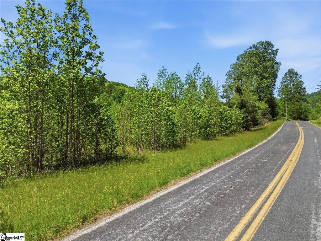 7148 11 Highway, Sunset, SC 29685
