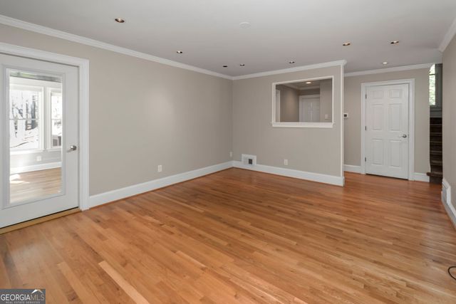 105 Oak Ridge Drive, Sharpsburg, GA 30277