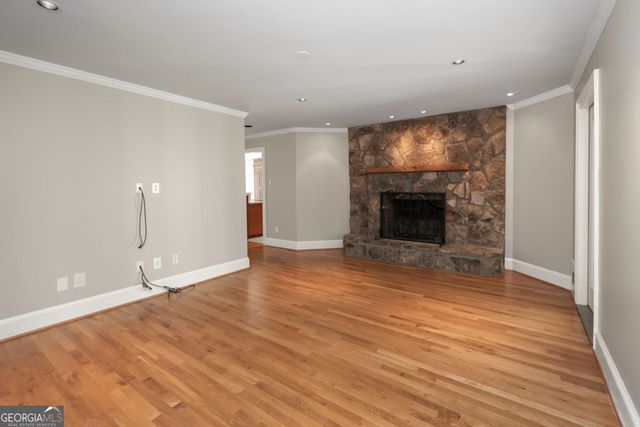 105 Oak Ridge Drive, Sharpsburg, GA 30277