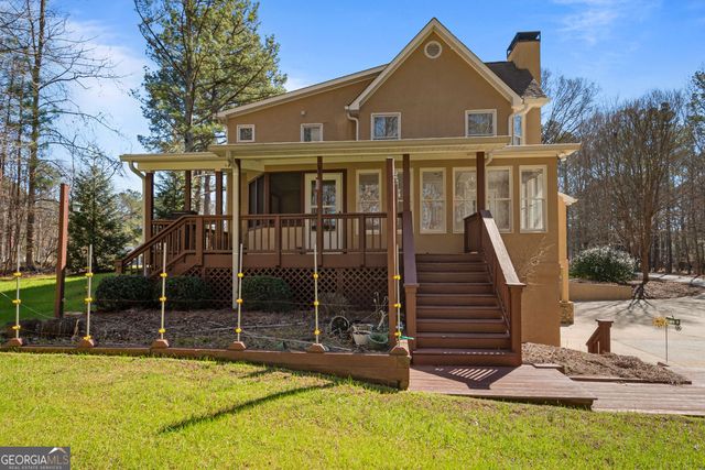 105 Oak Ridge Drive, Sharpsburg, GA 30277