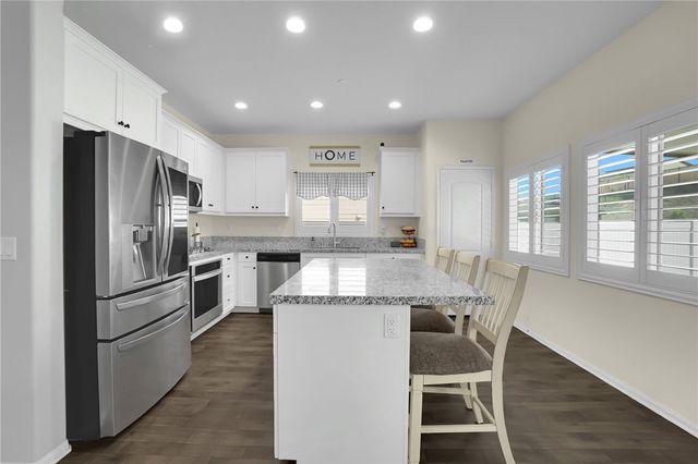 30853 Pony Express, Winchester, CA 92596