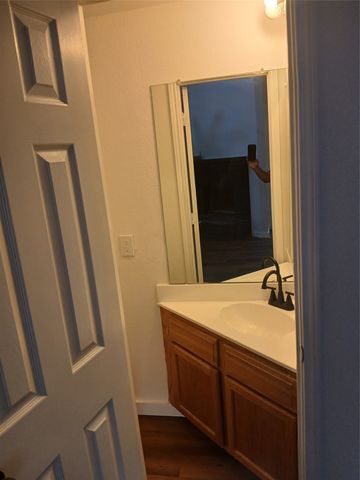 4305 Sierra Drive, Grand Prairie, TX 75052