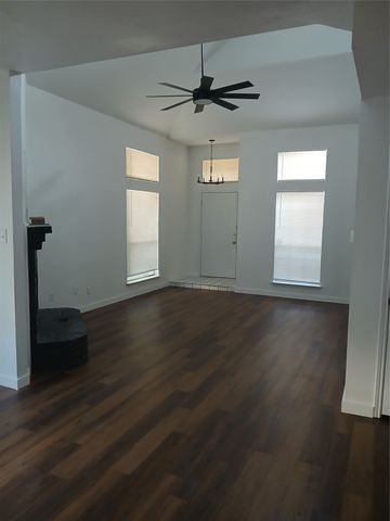 4305 Sierra Drive, Grand Prairie, TX 75052