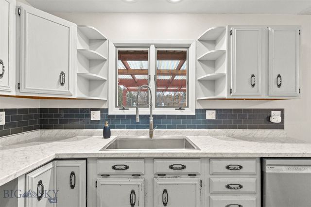 605 Robin Lane, Livingston, MT 59047