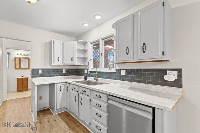 605 Robin Lane, Livingston, MT 59047