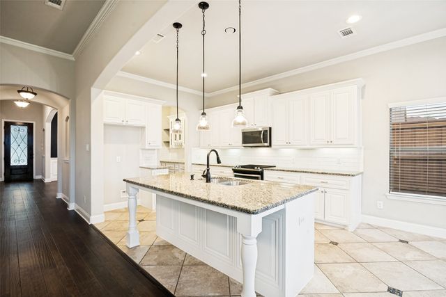 2712 Spanish Oak Trail, Wylie, TX 75098