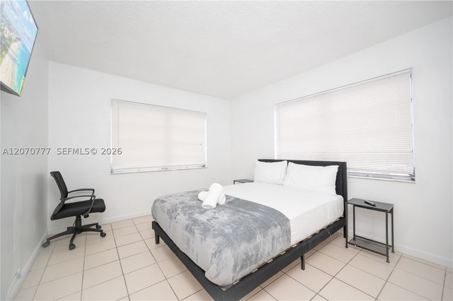500 NE 26th St 2C, Miami, FL 33137