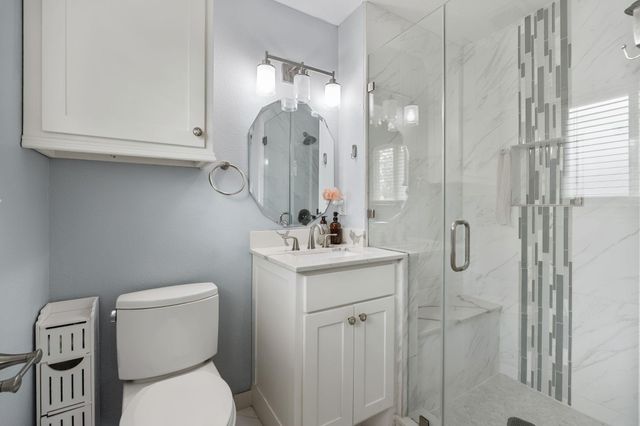 5230 Saxon Drive, Houston, TX 77092