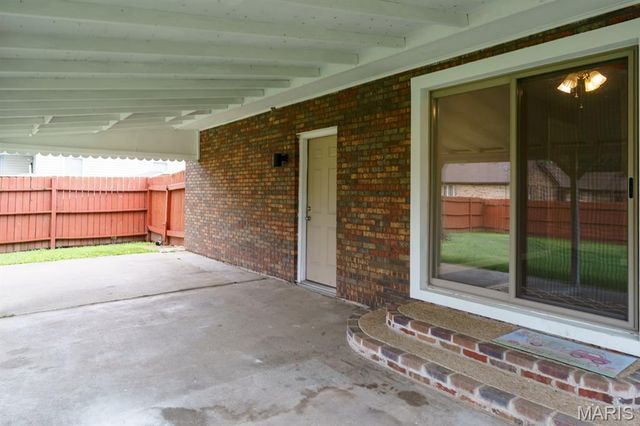 2574 Stratford Lane, Granite City, IL 62040