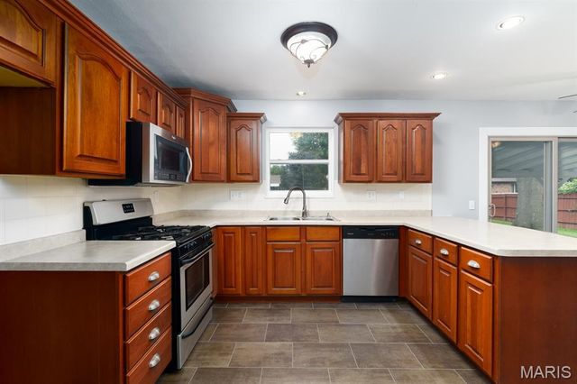 2574 Stratford Lane, Granite City, IL 62040