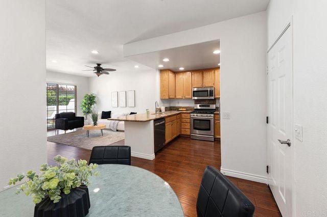 4030 Craven Road 26, Oceanside, CA 92057
