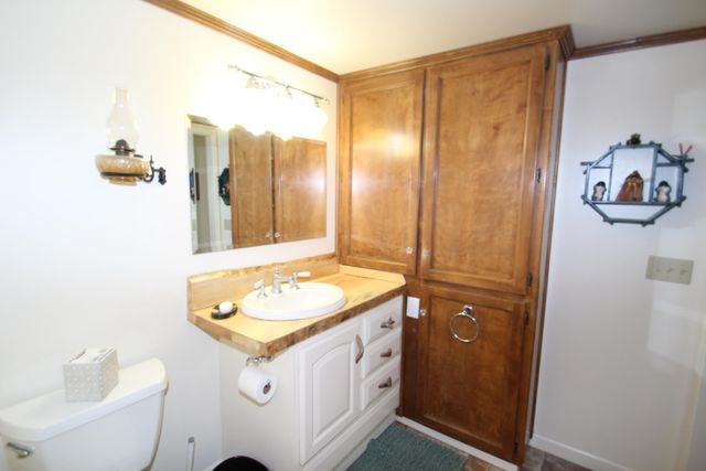 475 John Lewis Drive, Pierpoint Springs, CA 93265