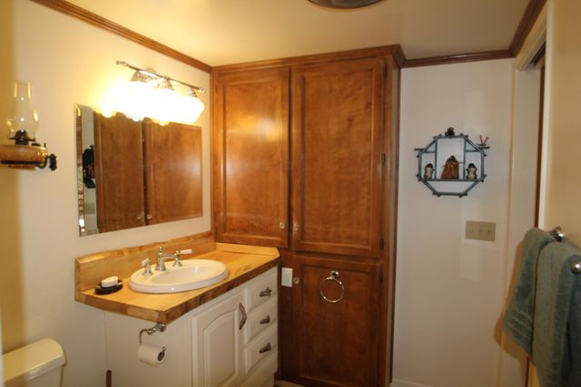 475 John Lewis Drive, Pierpoint Springs, CA 93265