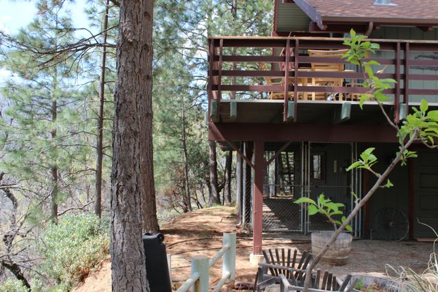 475 John Lewis Drive, Pierpoint Springs, CA 93265