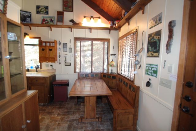 475 John Lewis Drive, Pierpoint Springs, CA 93265