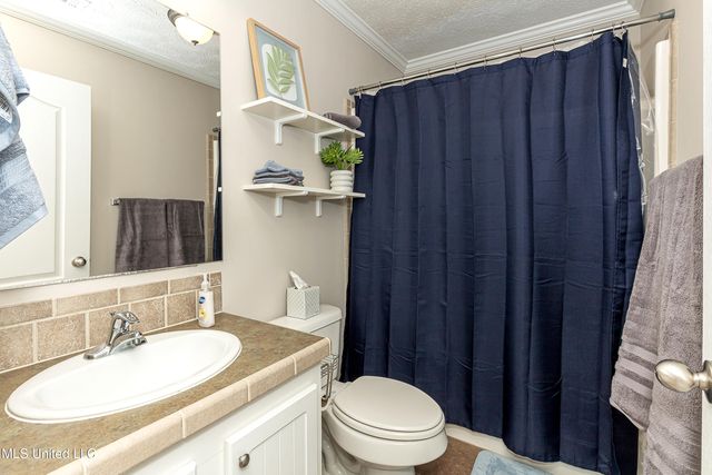 611 Peach Street, 611, D'iberville, MS 39540