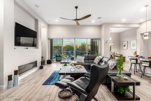 8566 E CAVALRY Drive, Scottsdale, AZ 85266