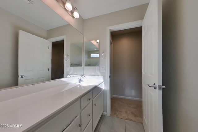 8628 E POSADA Avenue, Mesa, AZ 85212