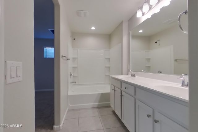 8628 E POSADA Avenue, Mesa, AZ 85212