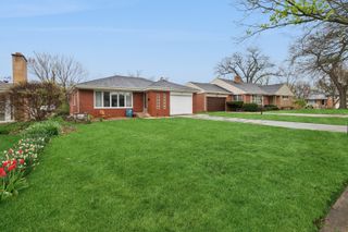 835 Latimer Lane, Flossmoor, IL 60422
