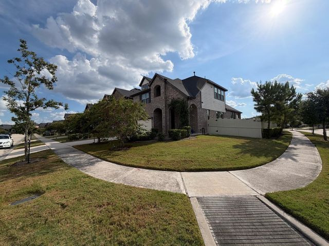 17506 White Baneberry Drive, Conroe, TX 77385