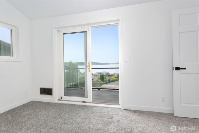 27405 Lofall Court NW, Poulsbo, WA 98370